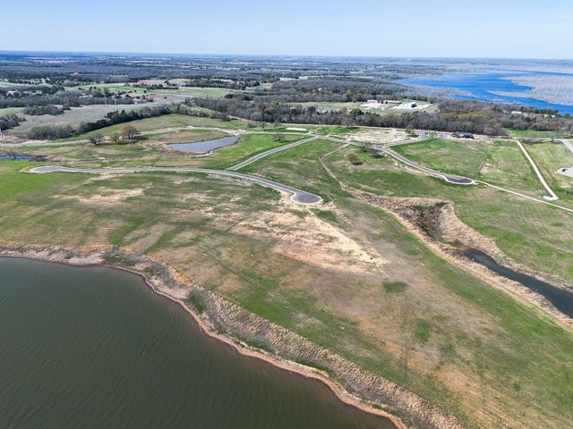 394 Crystal Cove, Dodd City, TX 75438