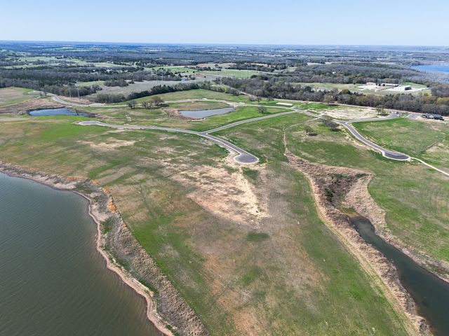 394 Crystal Cove, Dodd City, TX 75438