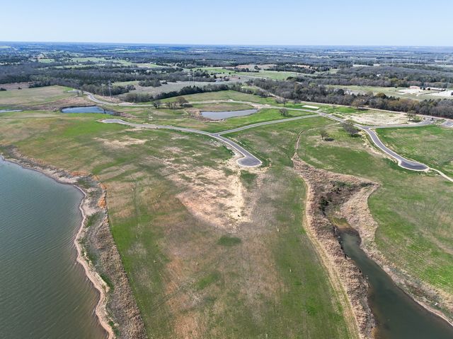 394 Crystal Cove, Dodd City, TX 75438