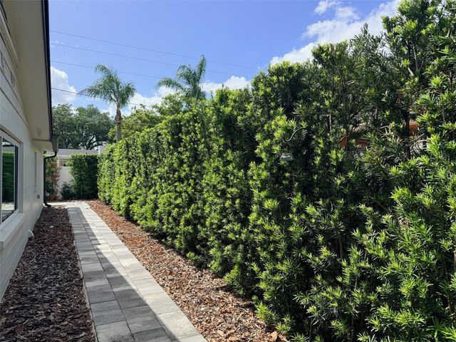 921 N THISTLE LANE, Maitland, FL 32751