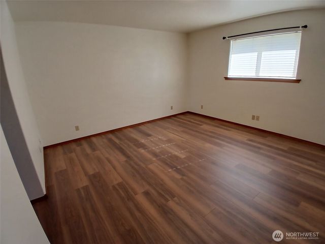 10 Spruce Lane, South Bend, WA 98586