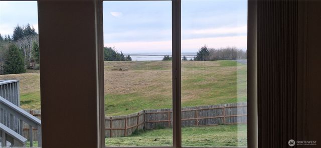 10 Spruce Lane, South Bend, WA 98586