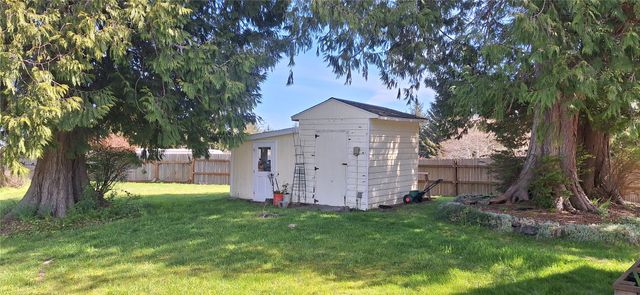 10 Spruce Lane, South Bend, WA 98586