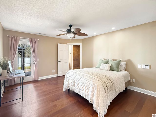 150 Wrather Rd, Murray, KY 42071