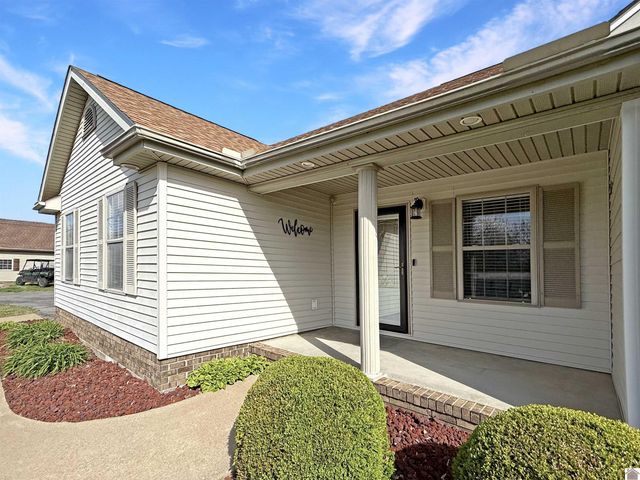 150 Wrather Rd, Murray, KY 42071