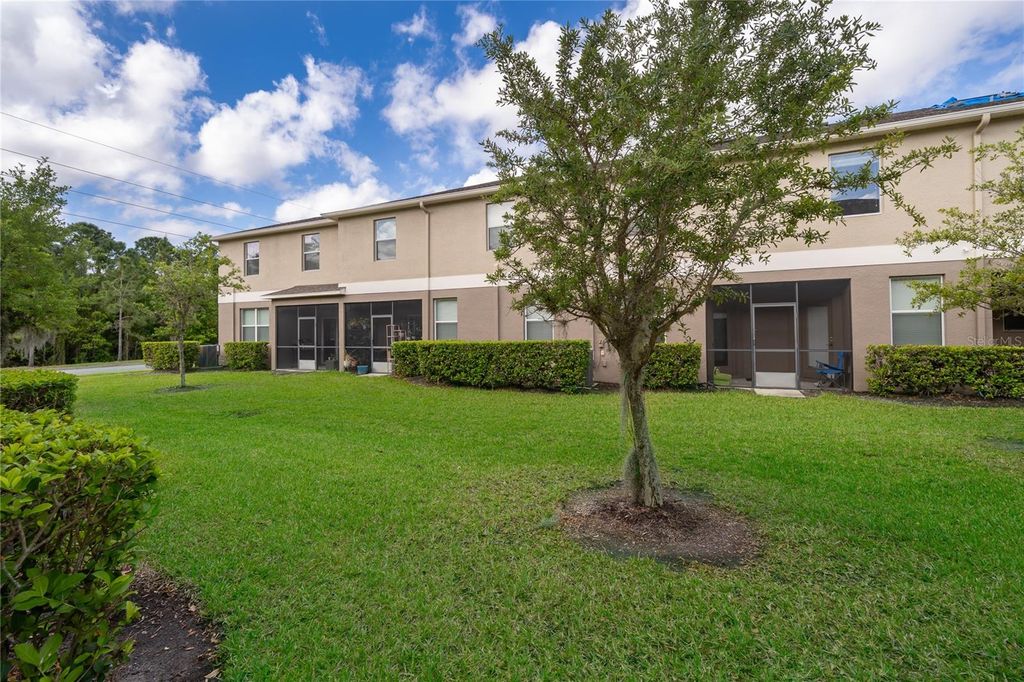 Image 14 of property listing at 15234 HARRINGTON COVE DRIVE, Orlando, FL 32824