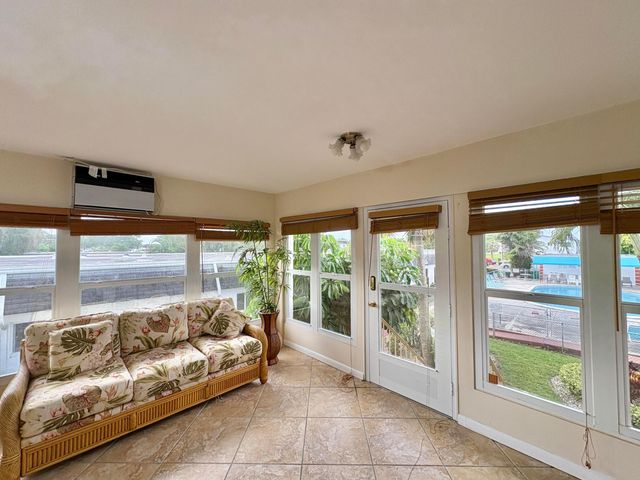 30 Plymouth C, West Palm Beach, FL 33417