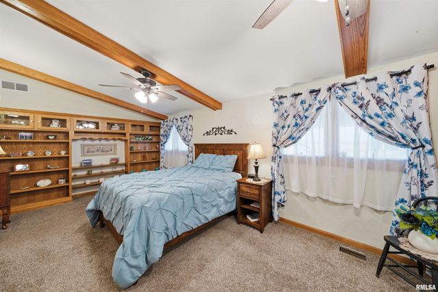 729 N CONN Road, Hanna City, IL 61536