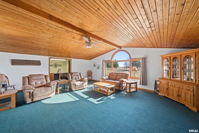 729 N CONN Road, Hanna City, IL 61536