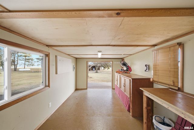 729 N CONN Road, Hanna City, IL 61536