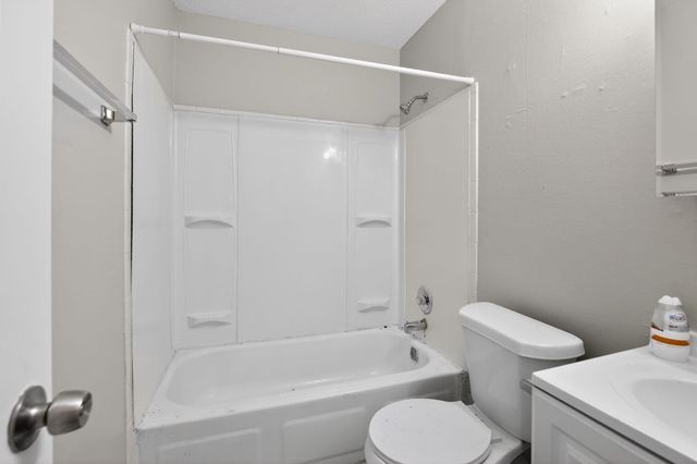 3709 BLUFF WOOD DR, Memphis, TN 38128