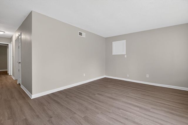 3709 BLUFF WOOD DR, Memphis, TN 38128