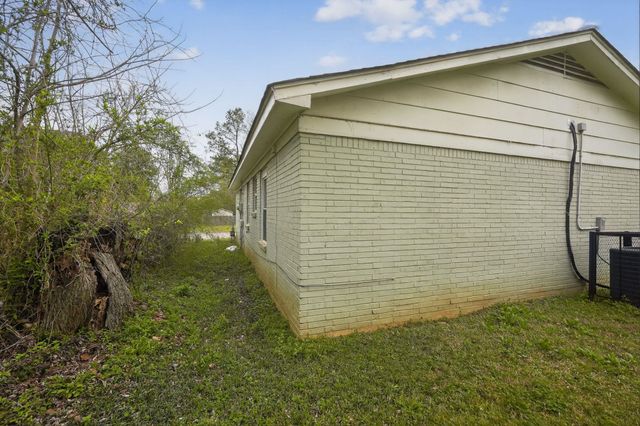 3709 BLUFF WOOD DR, Memphis, TN 38128