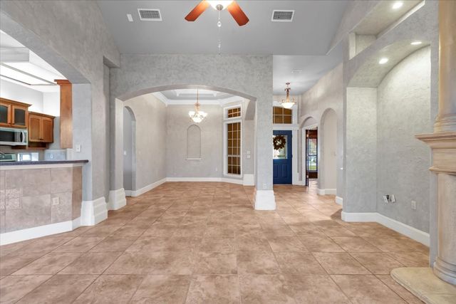 6910 Tradonna Lane, North Richland Hills, TX 76182