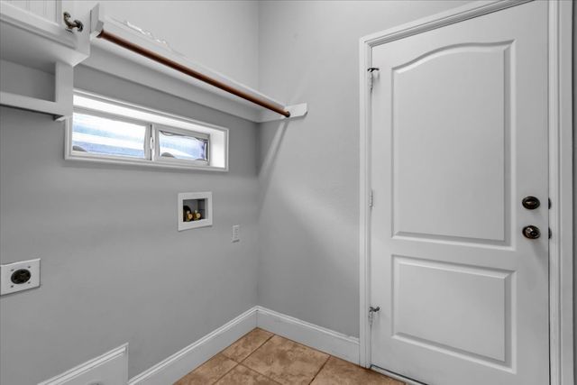 6910 Tradonna Lane, North Richland Hills, TX 76182