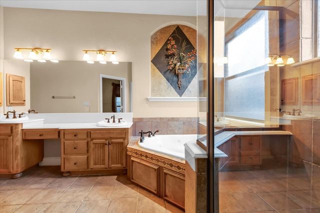 6910 Tradonna Lane, North Richland Hills, TX 76182