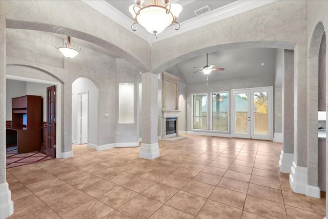 6910 Tradonna Lane, North Richland Hills, TX 76182