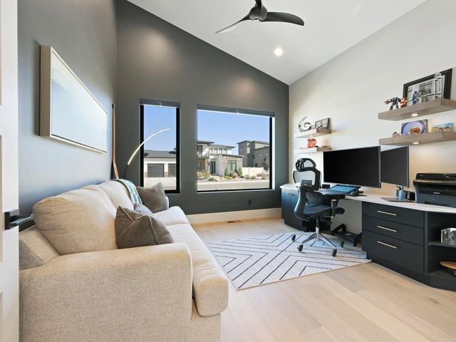 417 Granite Falls Way, Grand Junction, CO 81507