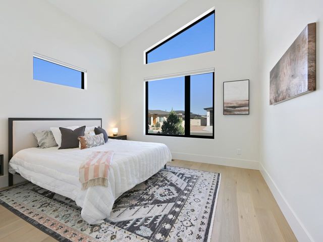 417 Granite Falls Way, Grand Junction, CO 81507