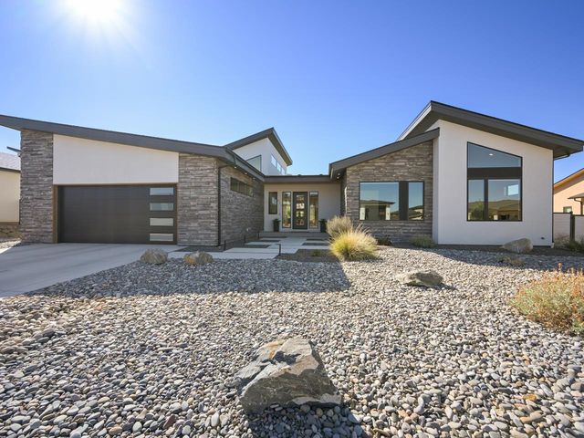 417 Granite Falls Way, Grand Junction, CO 81507