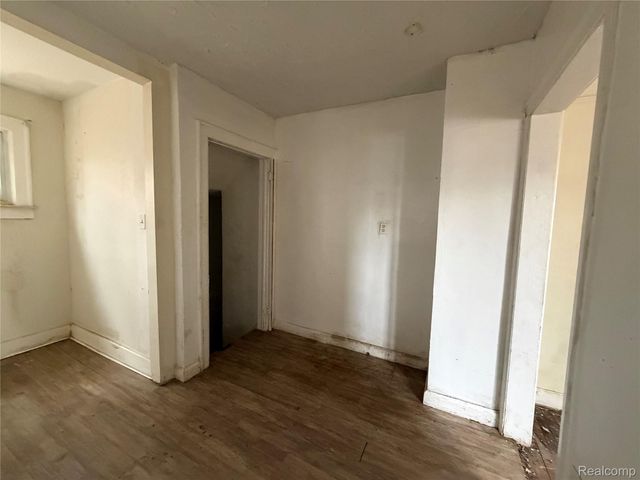 14901 Sorrento Street, Detroit, MI 48227