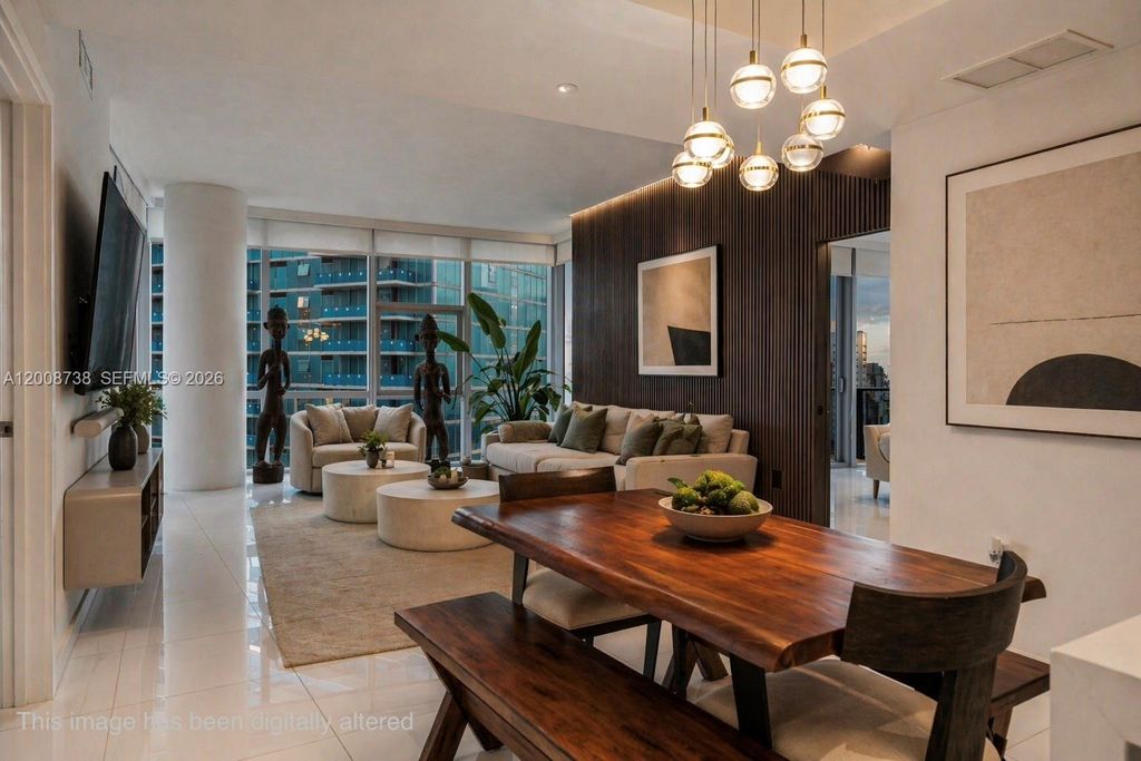 851 NE 1st Ave 1412, Miami, FL 33132