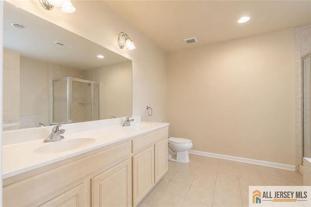 160 Teeple Place, South Plainfield, NJ 07080