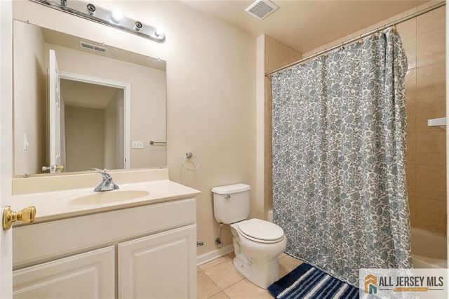 160 Teeple Place, South Plainfield, NJ 07080