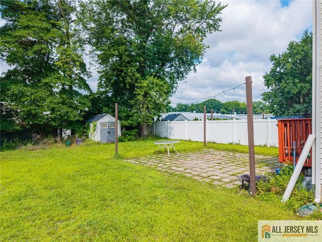 160 Teeple Place, South Plainfield, NJ 07080