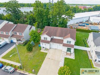 160 Teeple Place, South Plainfield, NJ 07080