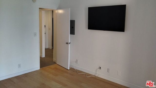 740 N Kings Road 224, Los Angeles, CA 90069