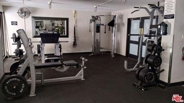 740 N Kings Road 224, Los Angeles, CA 90069