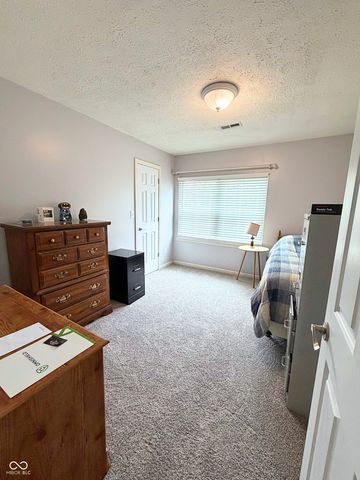 1 E Quail Wood Lane, Westfield, IN 46074
