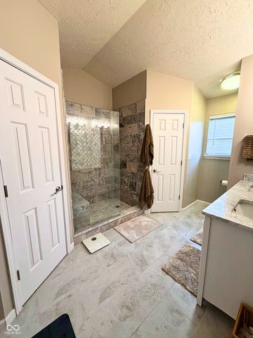 1 E Quail Wood Lane, Westfield, IN 46074