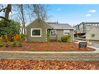 11129 Se STARK St, Portland, OR 97216