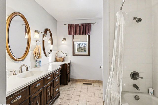 656 Wadhams Road, Kimball Twp, MI 48074