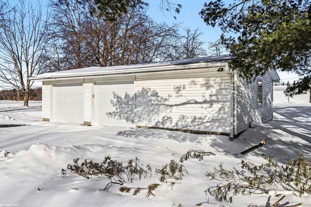 656 Wadhams Road, Kimball Twp, MI 48074