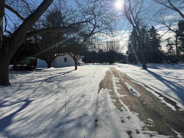 656 Wadhams Road, Kimball Twp, MI 48074