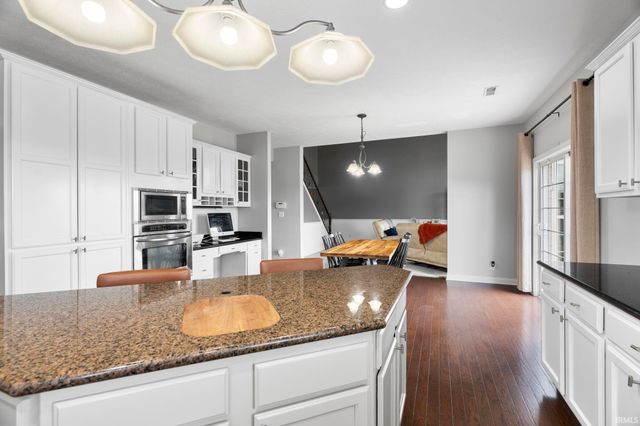 2106 Ironbridge Court, Lafayette, IN 47905