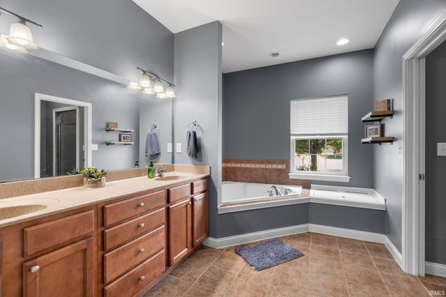 2106 Ironbridge Court, Lafayette, IN 47905