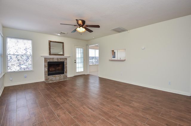 4026 Almond Lake Drive, Houston, TX 77047