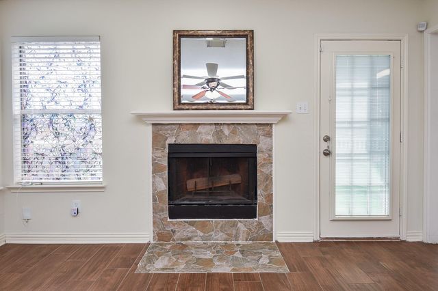 4026 Almond Lake Drive, Houston, TX 77047