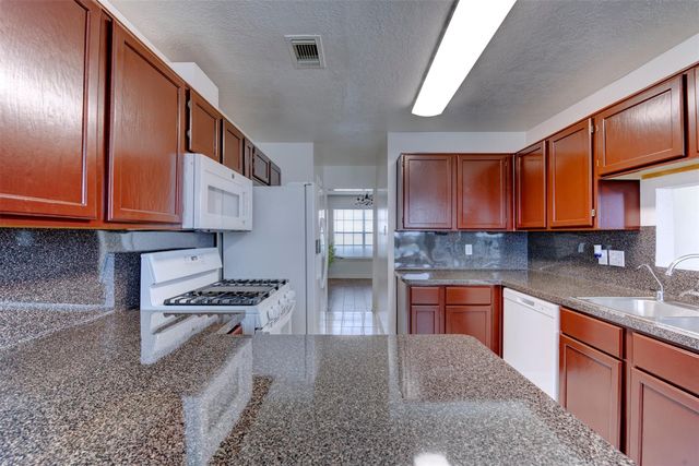 4026 Almond Lake Drive, Houston, TX 77047