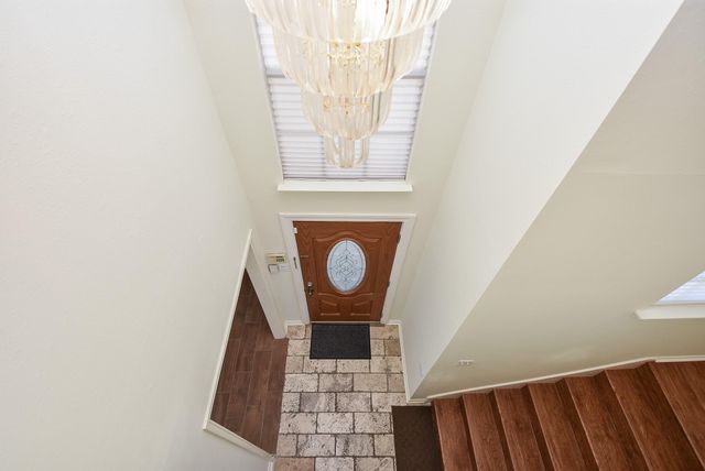 4026 Almond Lake Drive, Houston, TX 77047