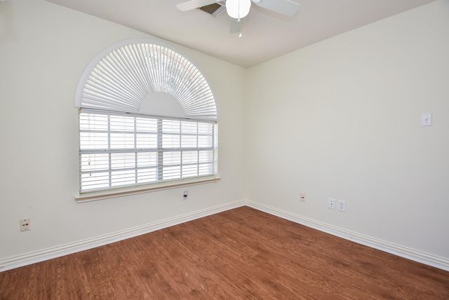 4026 Almond Lake Drive, Houston, TX 77047