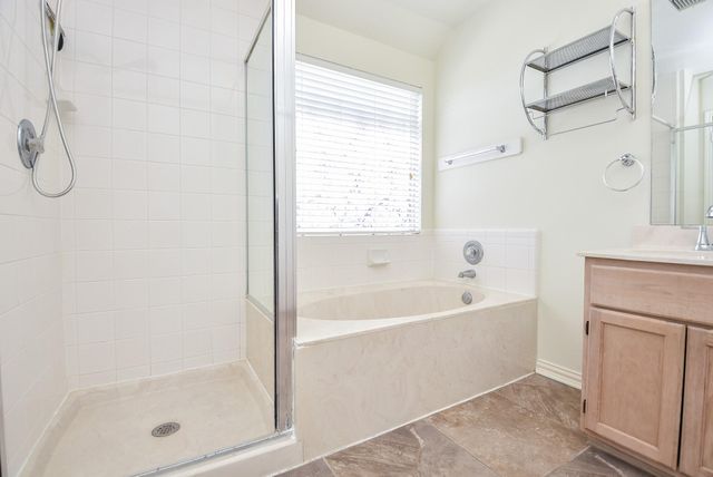 4026 Almond Lake Drive, Houston, TX 77047