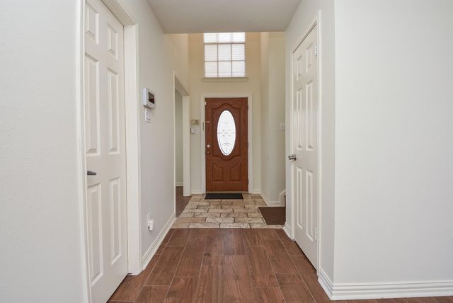 4026 Almond Lake Drive, Houston, TX 77047