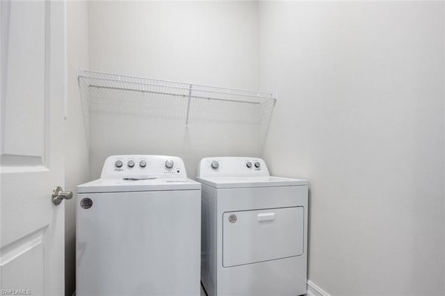 1066 ENBROOK LOOP, Naples, FL 34114