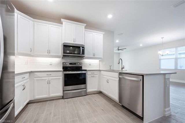 1066 ENBROOK LOOP, Naples, FL 34114