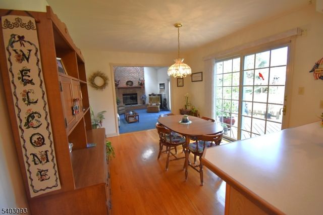 2215 Apple, Pennsylvania, PA 18051